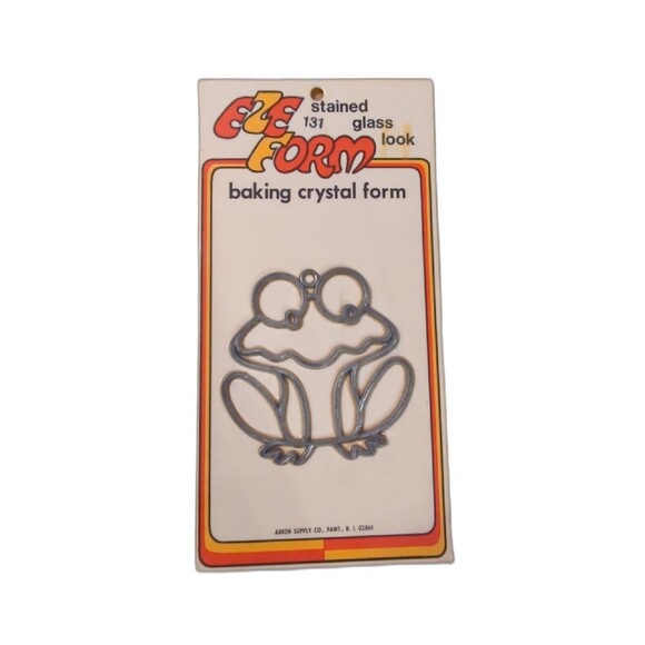 EZE FORM Stained Glass Suncatcher Frog 132 Baking Crystal Form Vintage - Picture 1 of 5